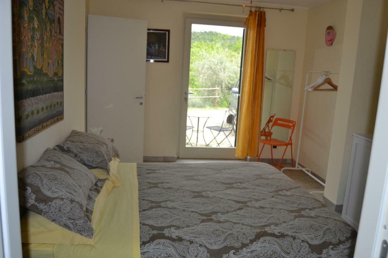Bed and Breakfast Joie De Vivre Calice Ligure Exteriér fotografie